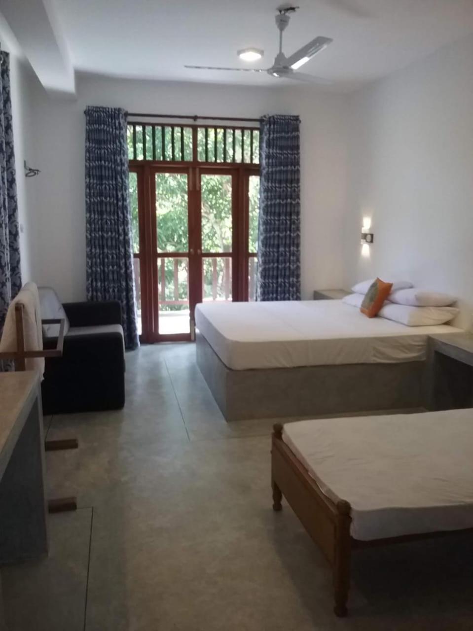 New Villa Унаватуна Екстер'єр фото